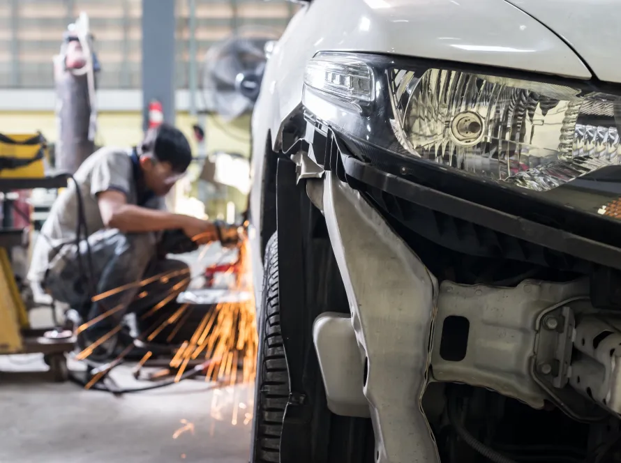 Maximizing insurance coverage for collision repairs